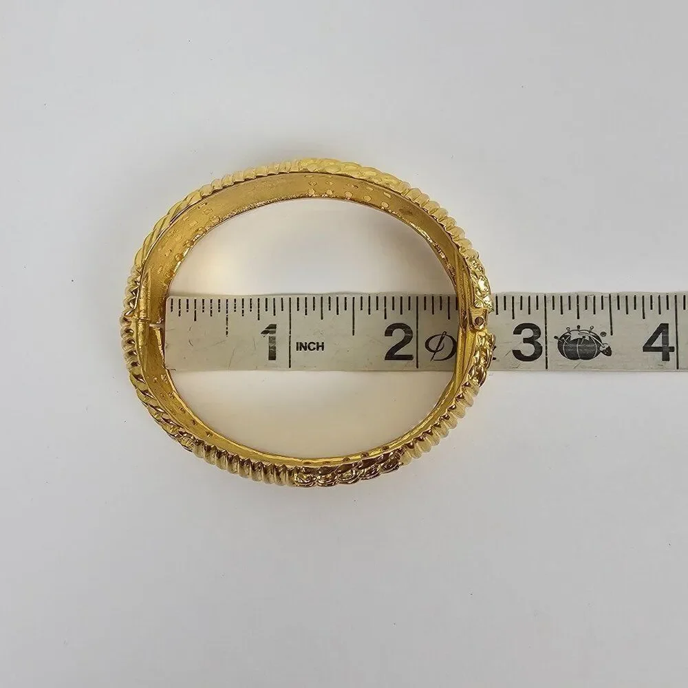 Vintage Gold Tone Hinged Clamper Bracelet Stripe Open Work Chunky‎ Statement